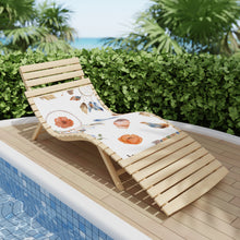 Load image into Gallery viewer, Dreamcatcher Beach Towels, Bohemian Towel, Poolside Decor, Summer Essential, Gift for Beach Lovers, Boho Towel